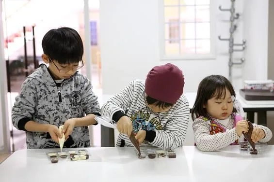 키디라이드/ 자판기/ 뽑기기계 설치사례 [제주중문 초콜릿랜드]