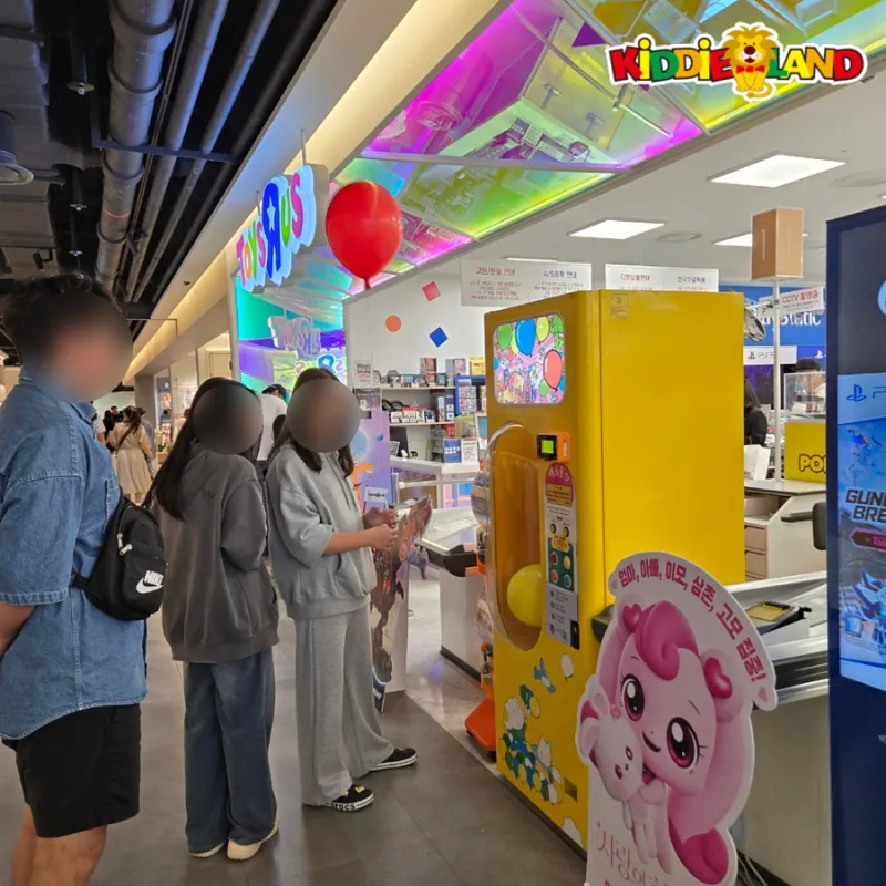 대형 쇼핑몰 내 헬륨풍선 설치사례